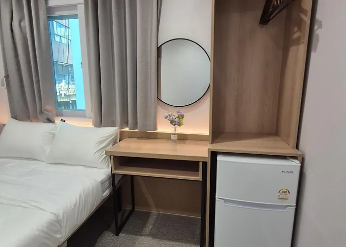 Nana Jonggak Hostel Seul